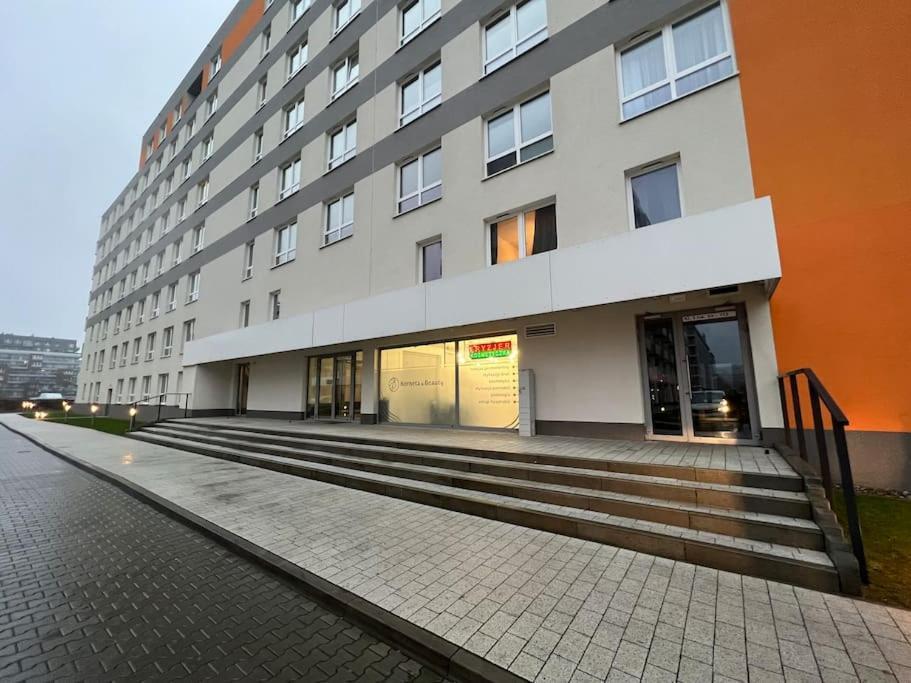K22 Sky Apartments In The Varsovie Extérieur photo